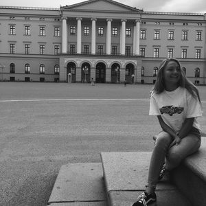 Meet your Posher, Josephine